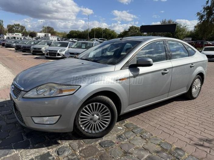 FORD MONDEO 1.6 Titanium