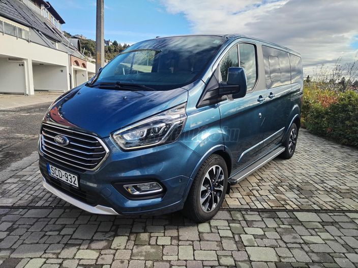 FORD TOURNEO