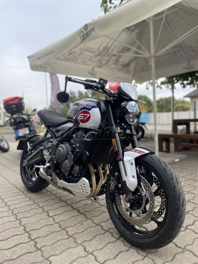 TRIUMPH TRIDENT