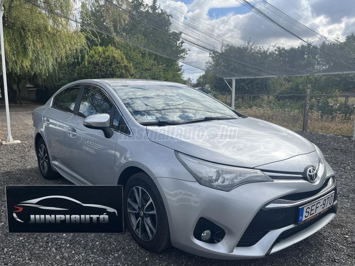 TOYOTA AVENSIS