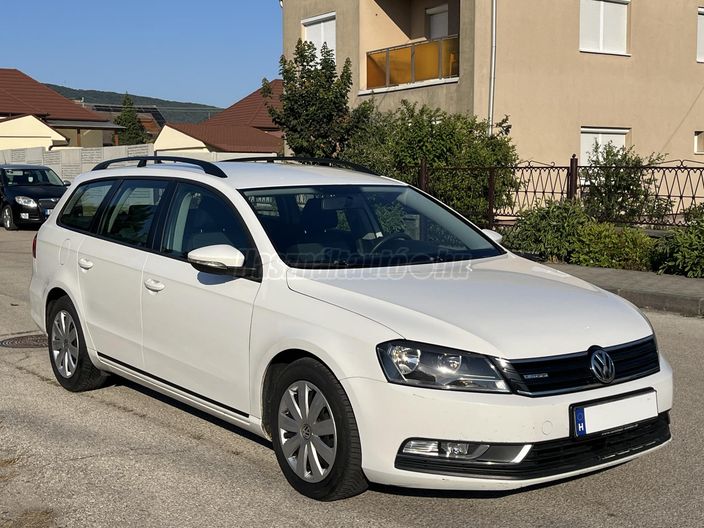 VOLKSWAGEN PASSAT Variant 1.6 CR TDI Comfortline BMT