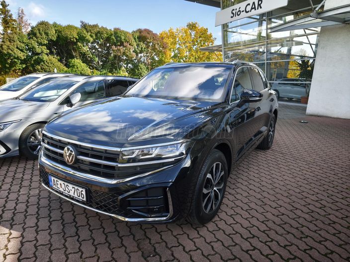 VOLKSWAGEN TOUAREG 3.0 V6 TDI R-Line Tiptronic ic
