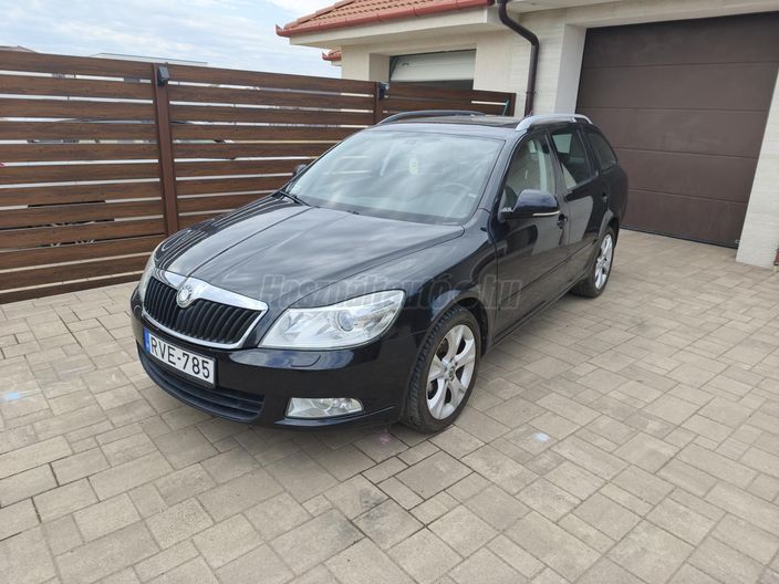 SKODA OCTAVIA Combi 1.8 TFSI Elegance