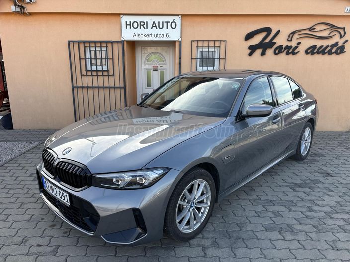 BMW 320 320e (Automata)