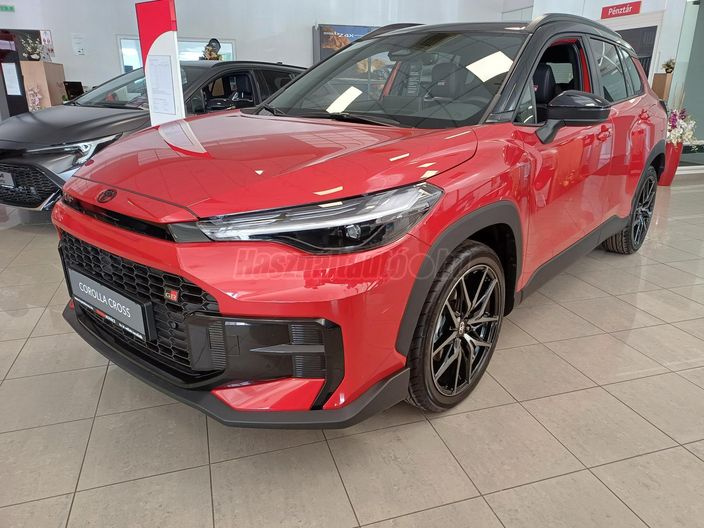 TOYOTA COROLLA CROSS 2.0 Hybrid GR Sport e-CVT