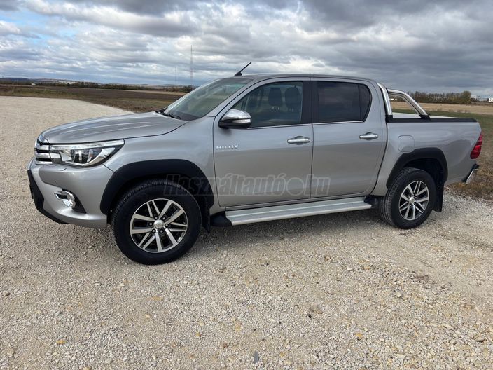 TOYOTA HILUX 2.4 D-4D 4x4 Double Executive (Automata)