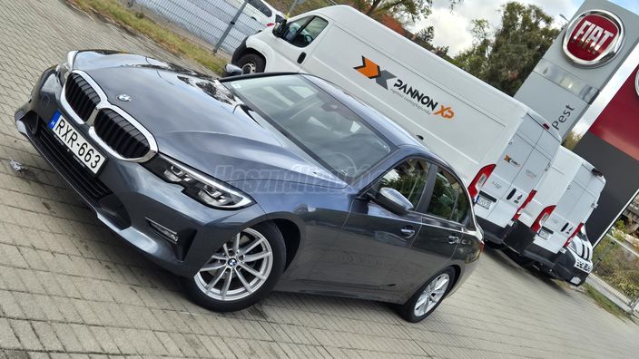 BMW 320 320i Advantage (Automata)