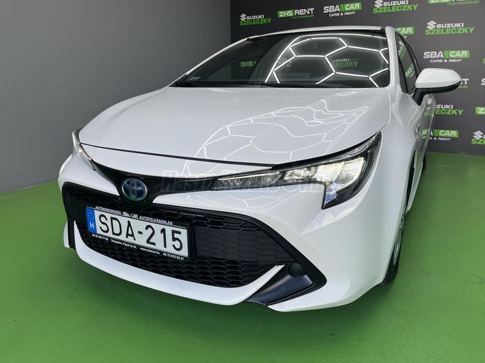 TOYOTA COROLLA Touring Sports 1.8 Hybrid Active e-CVT