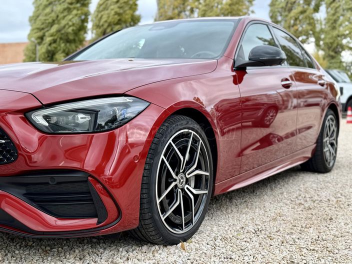 MERCEDES-BENZ C 220 d 4Matic 9G-TRONIC Mild hybrid drive