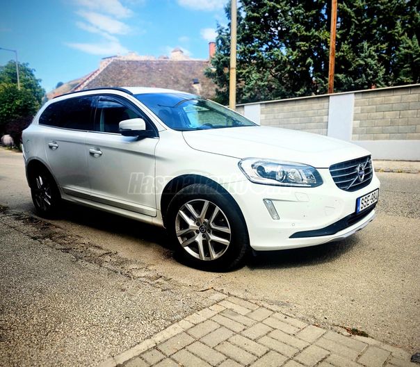 VOLVO XC60 2.0 D [D3] Kinetic FWD