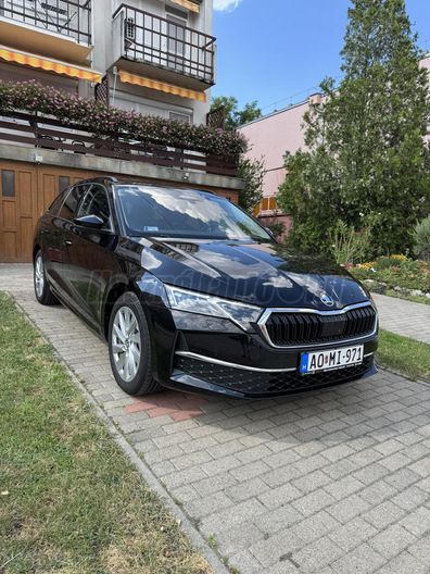 SKODA OCTAVIA Combi 2.0 TDI SCR Selection DSG