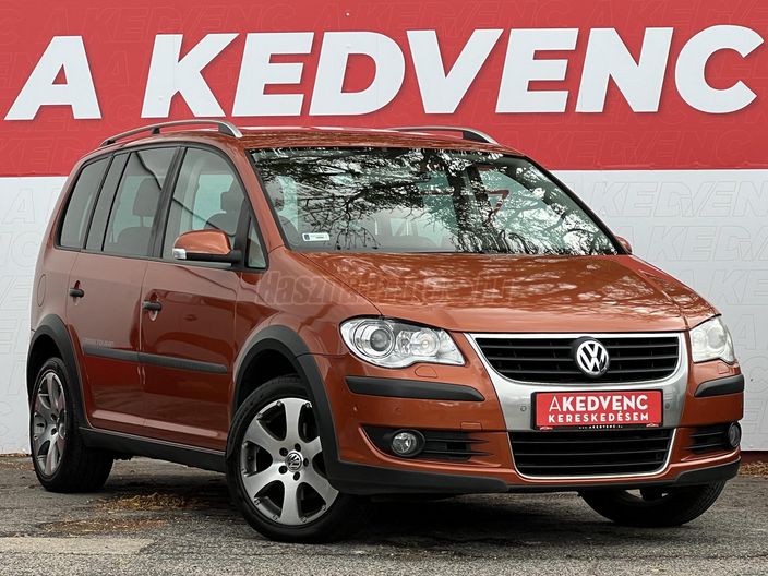 VOLKSWAGEN TOURAN Cross 1.4 TSi