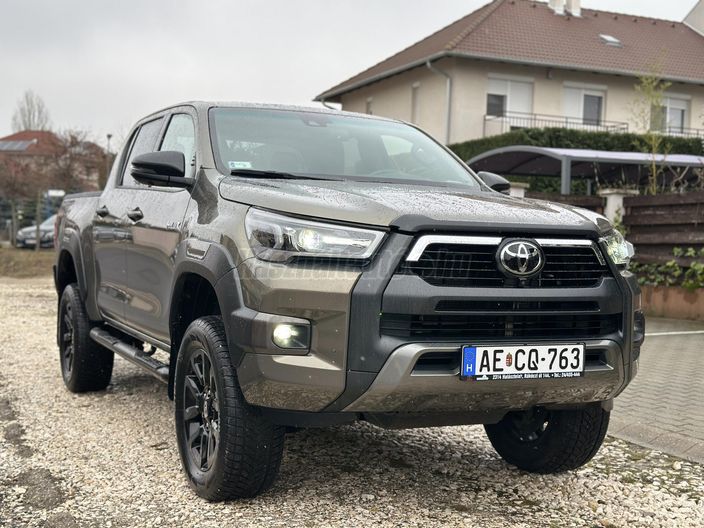 TOYOTA HILUX 2.8 D-4D 4x4 Double Invincible (Automata)