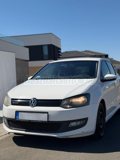 VOLKSWAGEN POLO 1.2 70 Trendline