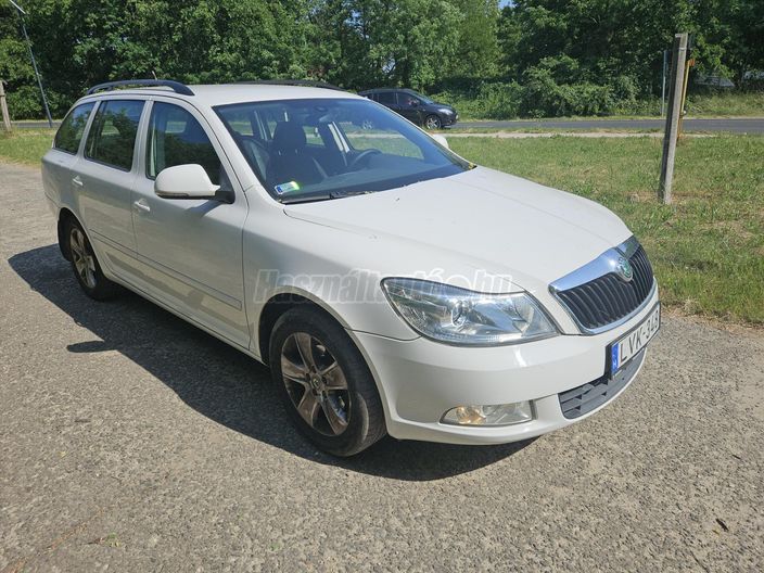 SKODA OCTAVIA Combi 1.6 CR TDI Ambiente DPF