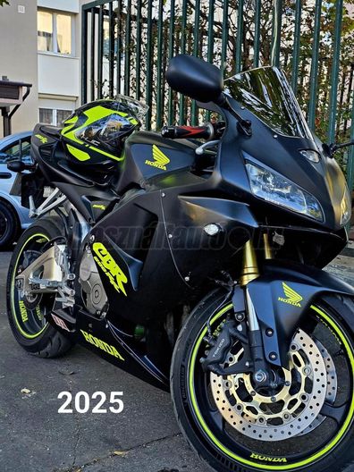 HONDA CBR 600 RR