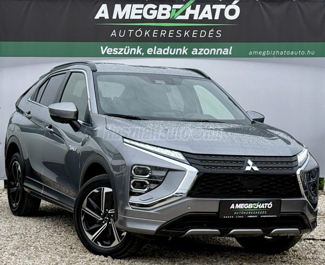 MITSUBISHI ECLIPSE CROSS 2.4 PHEV Instyle Navi 4WD CVT
