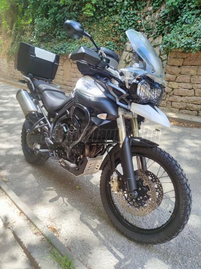 TRIUMPH TIGER 800 XC