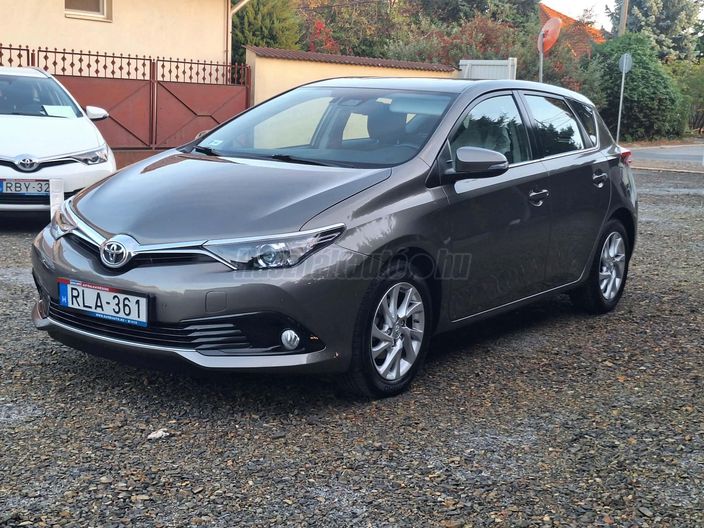 TOYOTA AURIS 1.6 Active MY17 Trend+
