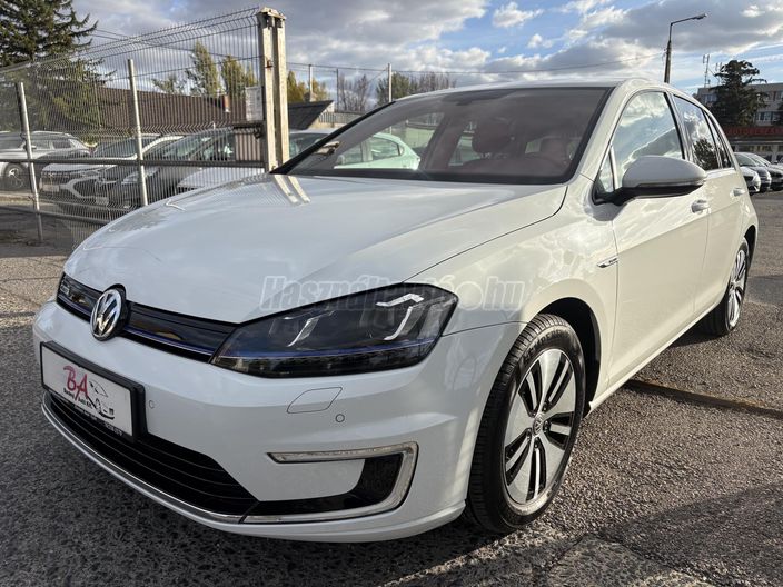 VOLKSWAGEN GOLF VII e-Golf