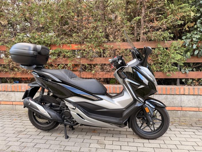HONDA NSS 300 FORZA