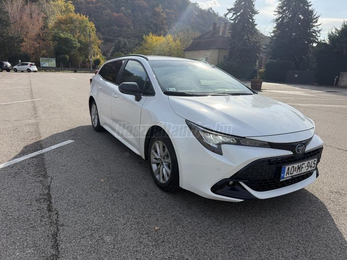 TOYOTA COROLLA Touring Sports 1.8 Hybrid Comfort e-CVT