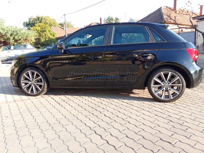 AUDI A1 Sportback 1.2 TFSI Attraction