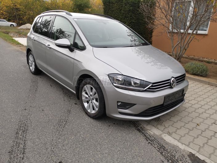 VOLKSWAGEN GOLF SPORTSVAN 1.2 TSI BMT Trendline