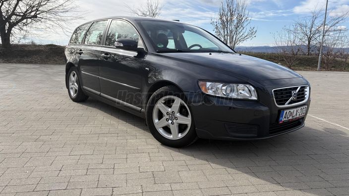 VOLVO V50 1.6 D DRIVe Momentum