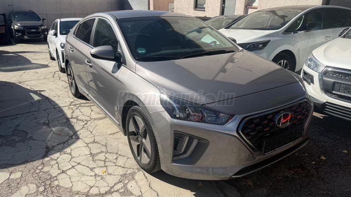 HYUNDAI IONIQ hybrid 1.6 GDi Comfort DCT