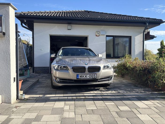 BMW 528 528i (Automata)