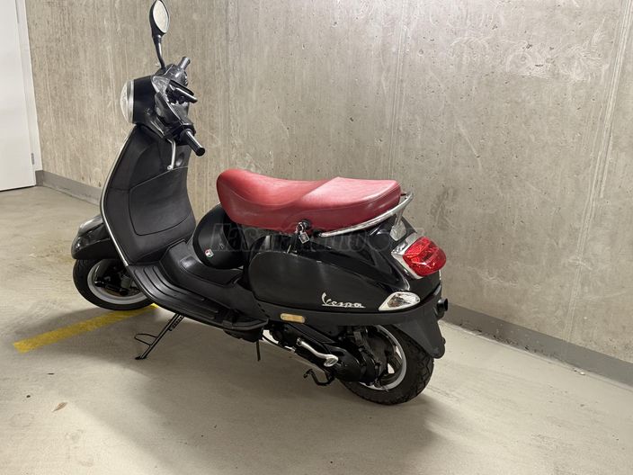 VESPA LX 50