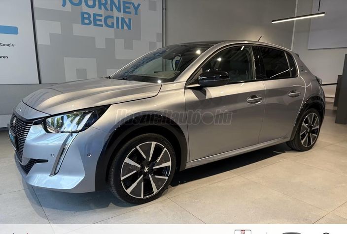 PEUGEOT 208 e208 50kWh GT