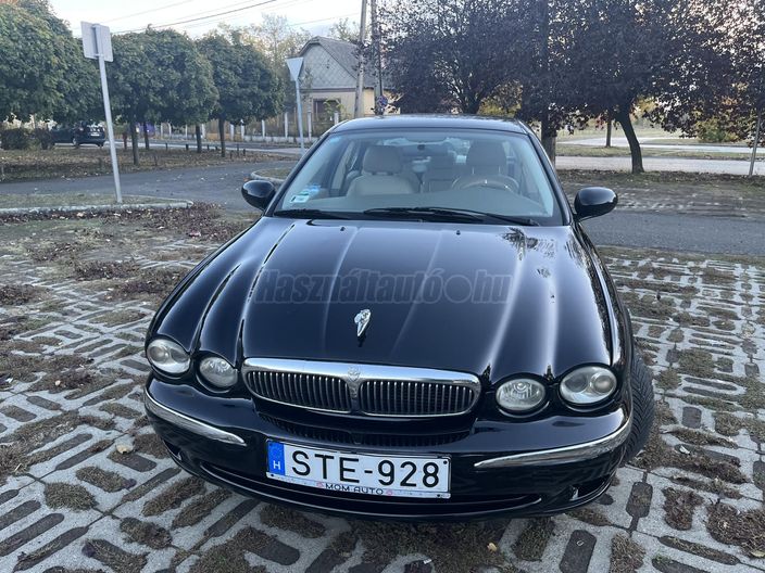 JAGUAR X-TYPE 2.5 V6 Sport (Automata)