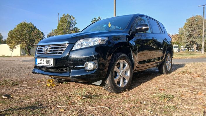 TOYOTA RAV 4 Rav4 2.2 D-4D 4x4 Sol