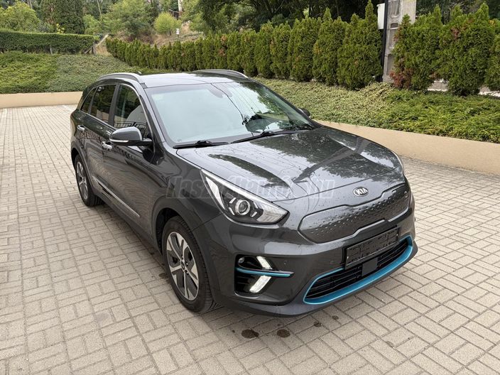 KIA NIRO e-Niro 64kWh Platinum