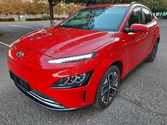 HYUNDAI KONA EV 64kWh Premium Edition