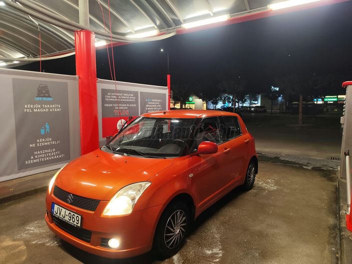SUZUKI SWIFT 1.3 GLX CD AC