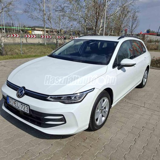 VOLKSWAGEN GOLF 1.5 TSI Life