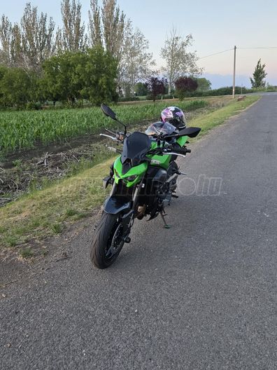 KAWASAKI Z 900