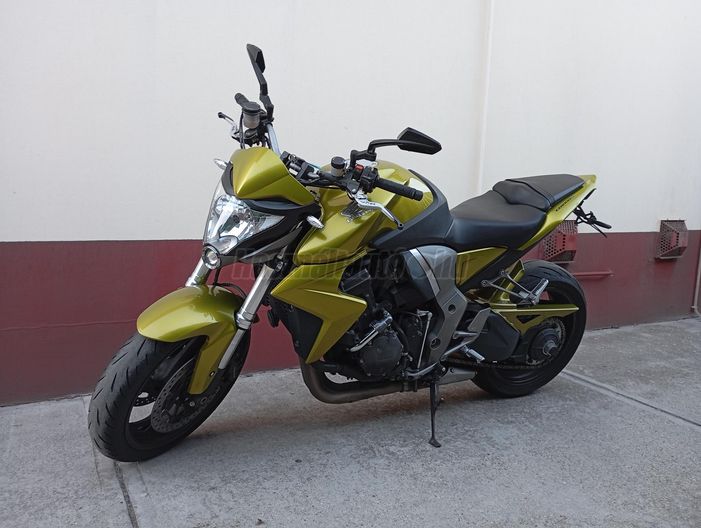 HONDA CB 1000 R