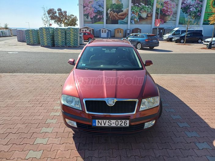 SKODA OCTAVIA 1.6 Ambiente