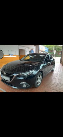 MAZDA 3 Sport 2.0 Revolution