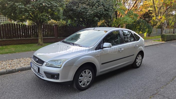 FORD FOCUS 1.6 Ambiente