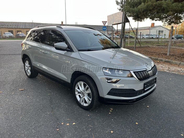 SKODA KAROQ 1.6 TDI SCR SportLine DSG
