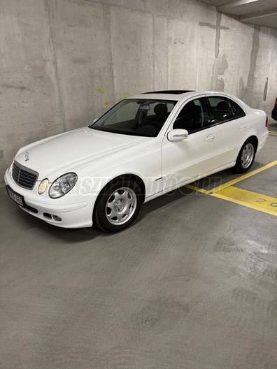 MERCEDES-BENZ E 200