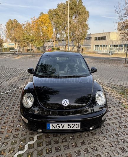 VOLKSWAGEN NEW BEETLE 2.0
