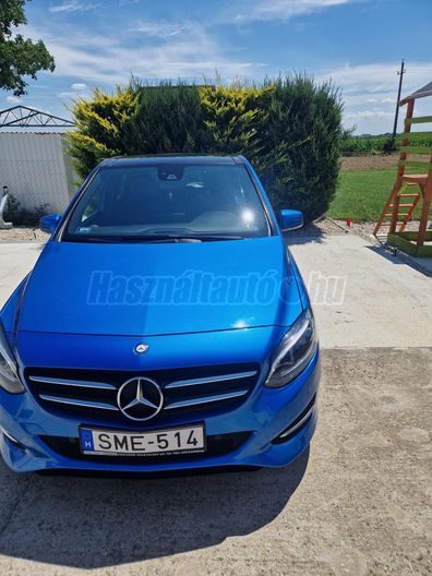 MERCEDES-BENZ B 200 CDI d Style