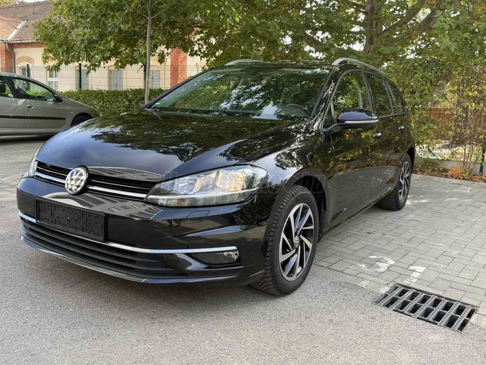 VOLKSWAGEN GOLF VII Variant 1.0 TSI BMT Trendline