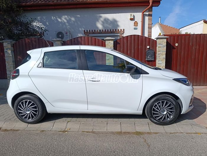 RENAULT ZOE E-Tech Electric 110 52 kWh Zen